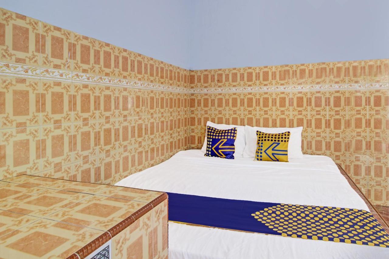 Spot On 91694 Hotel Rama Chandra Temanggung Εξωτερικό φωτογραφία