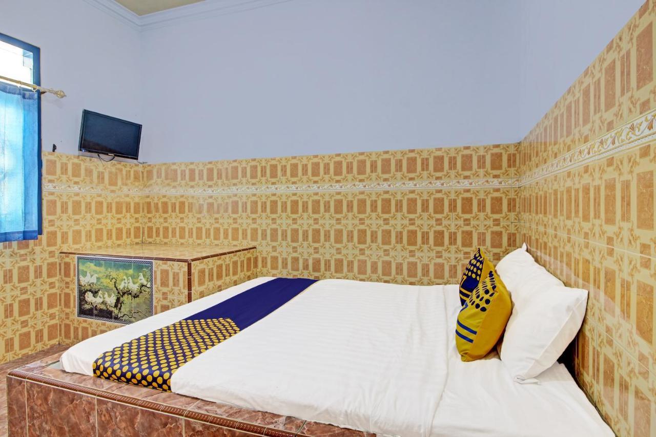 Spot On 91694 Hotel Rama Chandra Temanggung Εξωτερικό φωτογραφία