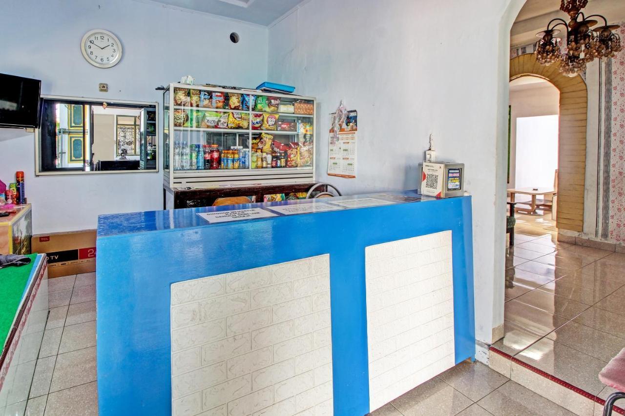 Spot On 91694 Hotel Rama Chandra Temanggung Εξωτερικό φωτογραφία