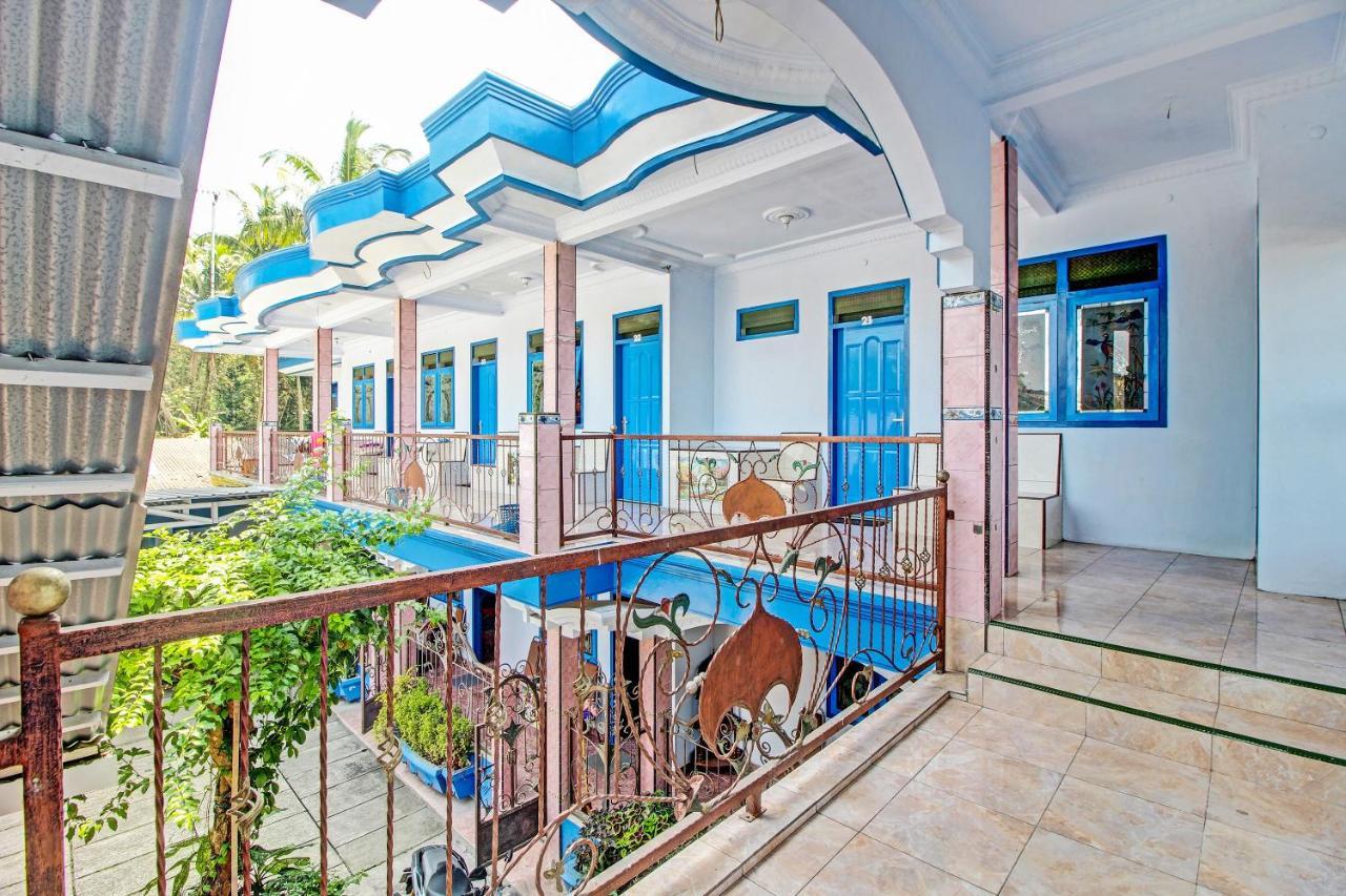 Spot On 91694 Hotel Rama Chandra Temanggung Εξωτερικό φωτογραφία