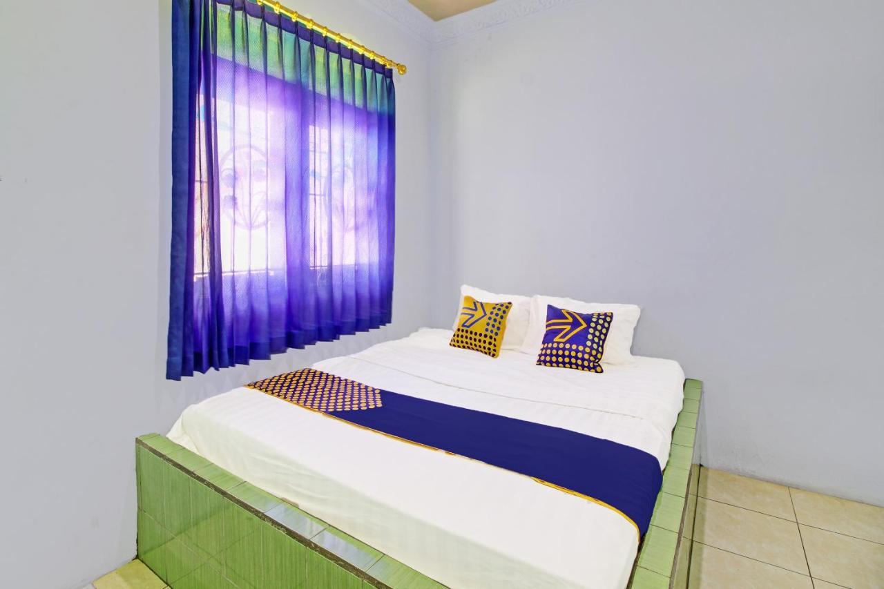 Spot On 91694 Hotel Rama Chandra Temanggung Εξωτερικό φωτογραφία